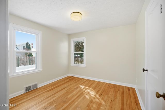 37 Rooney Avenue, Colonie, NY 12205