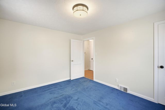 37 Rooney Avenue, Colonie, NY 12205