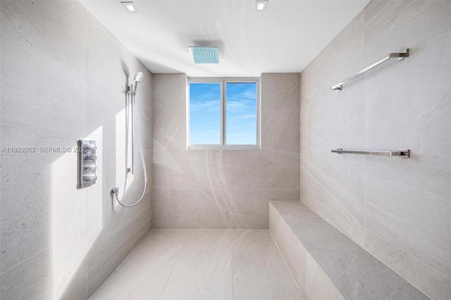 1000 Venetian Way 1004, Miami, FL 33139