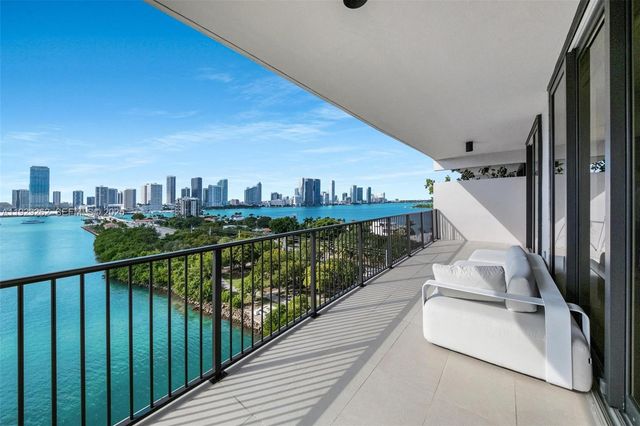 1000 Venetian Way 1004, Miami, FL 33139