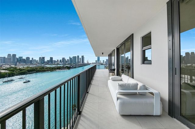 1000 Venetian Way 1004, Miami, FL 33139