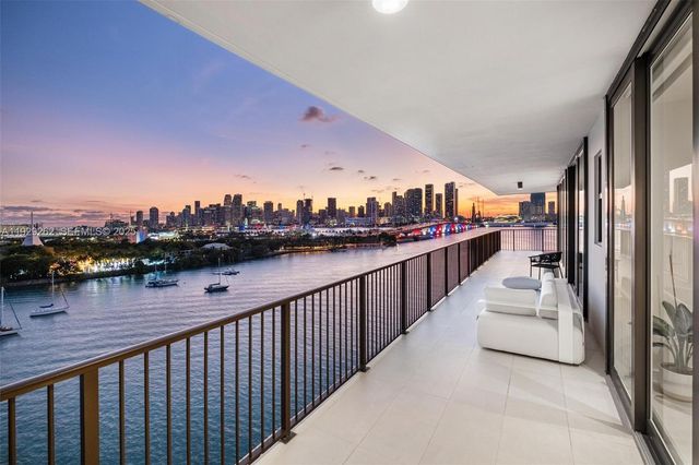 1000 Venetian Way 1004, Miami, FL 33139