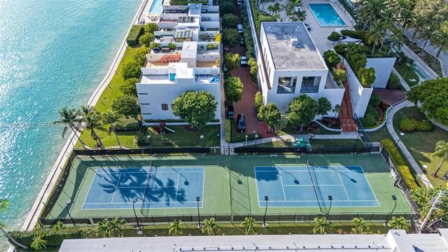 1000 Venetian Way 1004, Miami, FL 33139