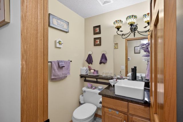 2717 59th Street NW, Rochester, MN 55901