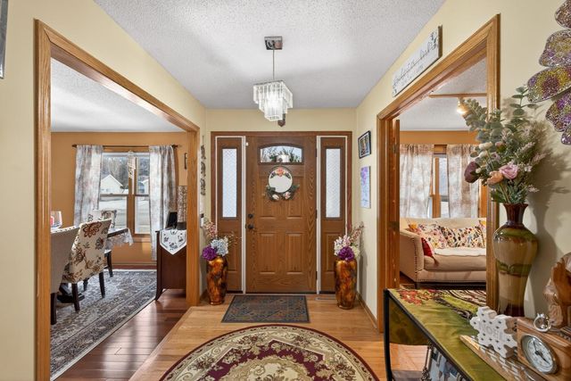 2717 59th Street NW, Rochester, MN 55901