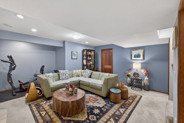 2717 59th Street NW, Rochester, MN 55901