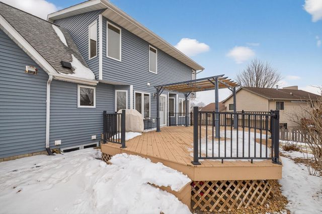 2717 59th Street NW, Rochester, MN 55901