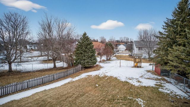 2717 59th Street NW, Rochester, MN 55901