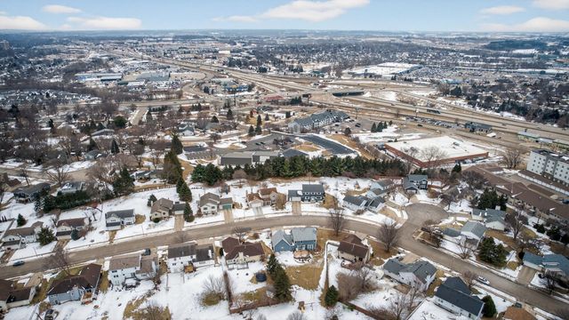 2717 59th Street NW, Rochester, MN 55901