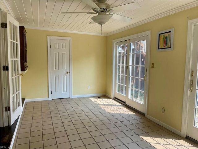 2402 Whaler CT, Virginia Beach, VA 23451