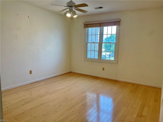 2402 Whaler CT, Virginia Beach, VA 23451