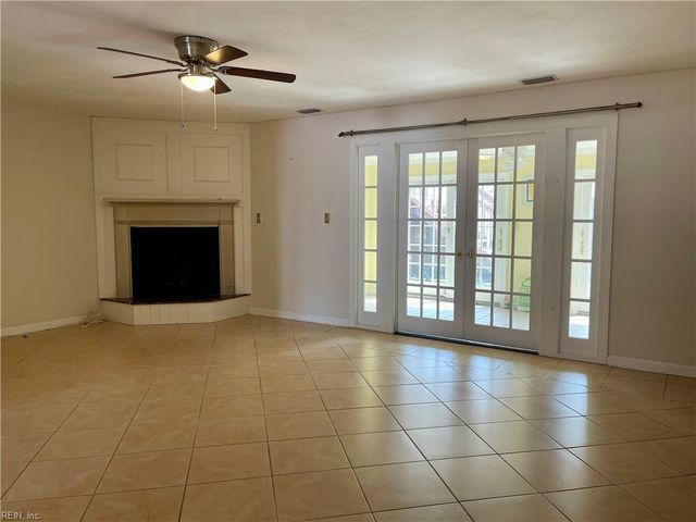 2402 Whaler CT, Virginia Beach, VA 23451
