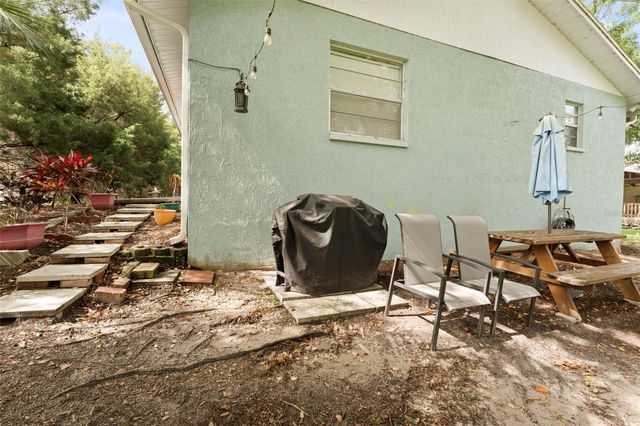 328 PERSHING STREET, Dunedin, FL 34698
