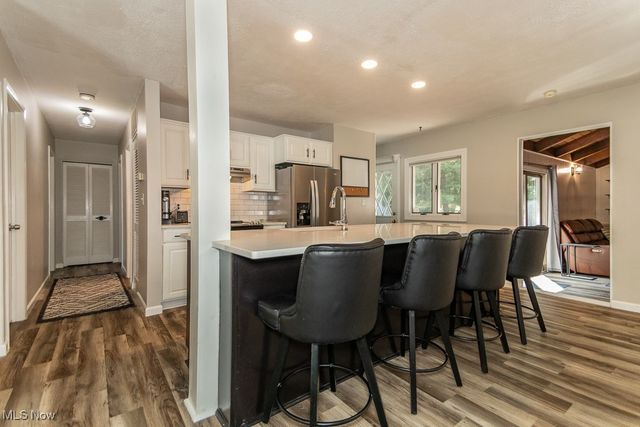 6159 Cambridge Park Drive, Mentor, OH 44060