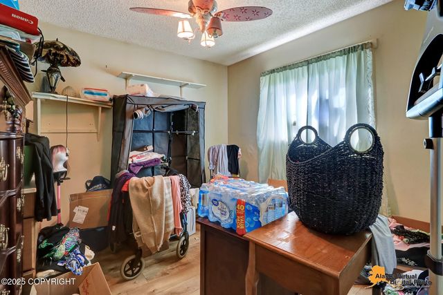 7510 Peck Avenue, Anchorage, AK 99504