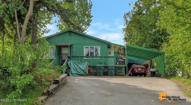 7510 Peck Avenue, Anchorage, AK 99504