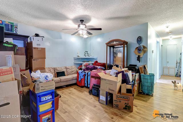 7510 Peck Avenue, Anchorage, AK 99504