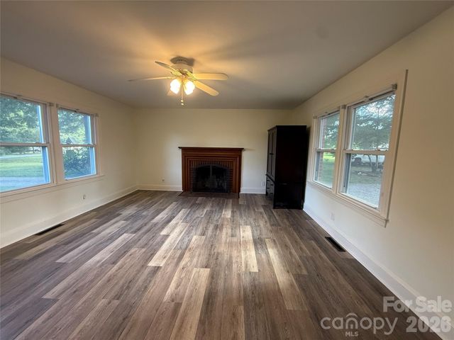 148 Barium Lane, Statesville, NC 28677