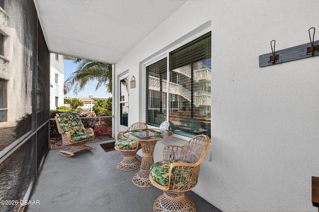 3009 N Halifax Ave Apt A1, Daytona Beach, FL 32118