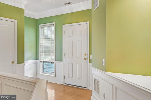 58 WRENTHAM DR, Medford, NJ 08055