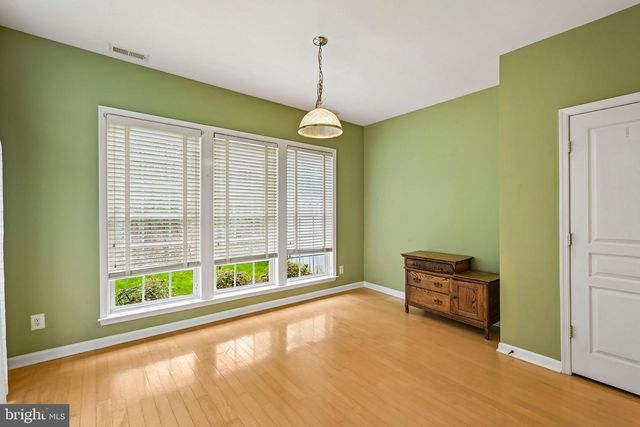 58 WRENTHAM DR, Medford, NJ 08055