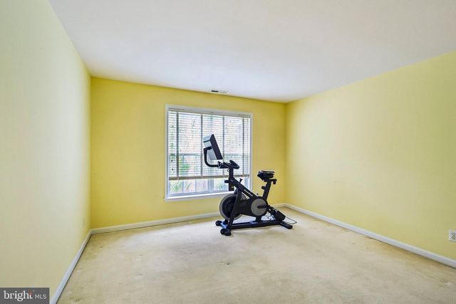 58 WRENTHAM DR, Medford, NJ 08055