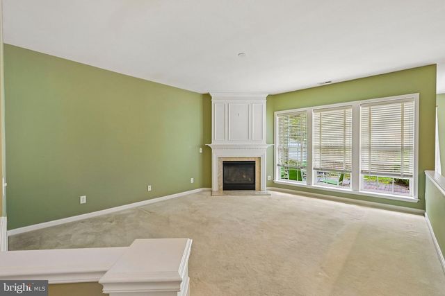 58 WRENTHAM DR, Medford, NJ 08055