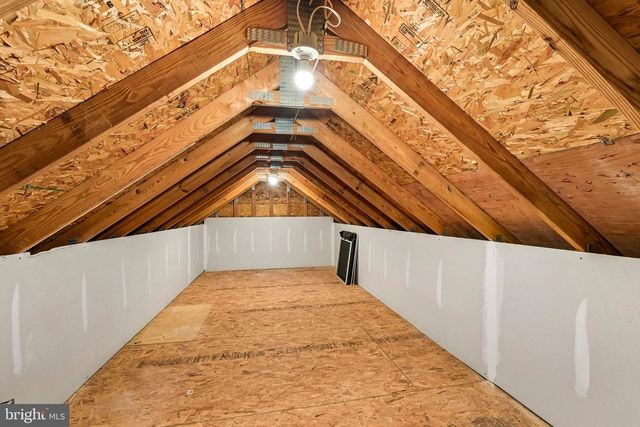 58 WRENTHAM DR, Medford, NJ 08055