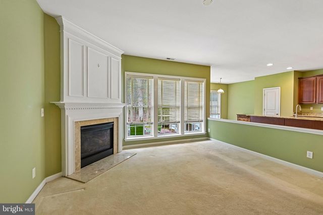 58 WRENTHAM DR, Medford, NJ 08055