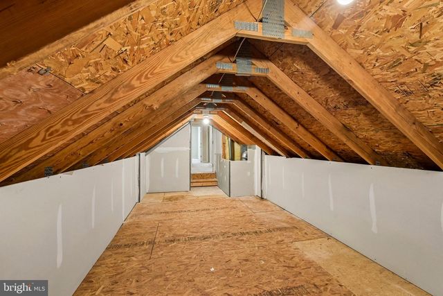 58 WRENTHAM DR, Medford, NJ 08055