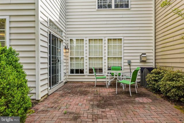 58 WRENTHAM DR, Medford, NJ 08055