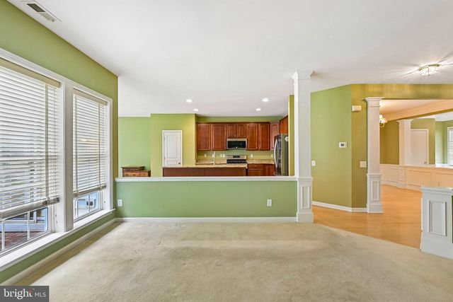 58 WRENTHAM DR, Medford, NJ 08055