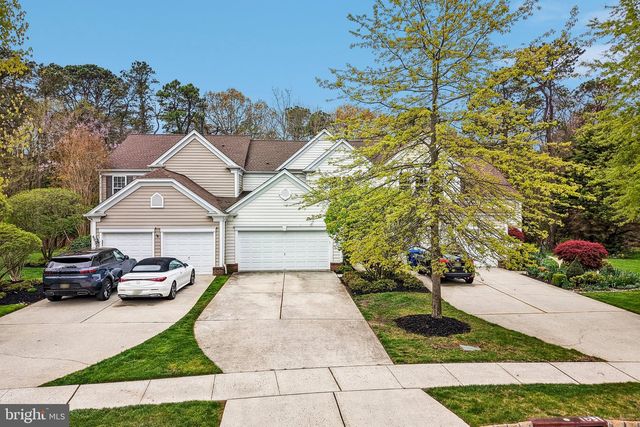 58 WRENTHAM DR, Medford, NJ 08055