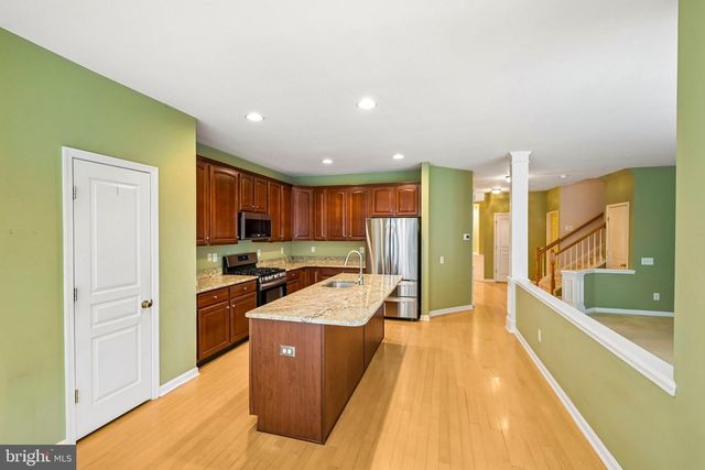 58 WRENTHAM DR, Medford, NJ 08055