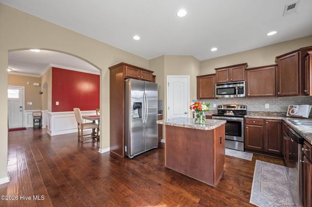 203 Sailor Street, Sneads Ferry, NC 28460
