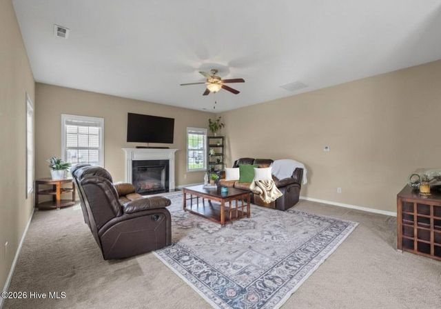 203 Sailor Street, Sneads Ferry, NC 28460
