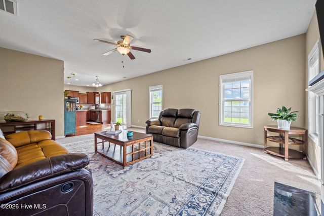 203 Sailor Street, Sneads Ferry, NC 28460