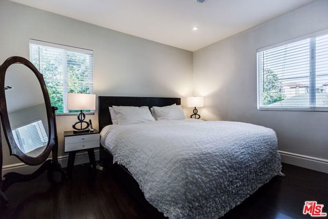 4409 IRVINE Avenue, North Hollywood (los Angeles), CA 91602