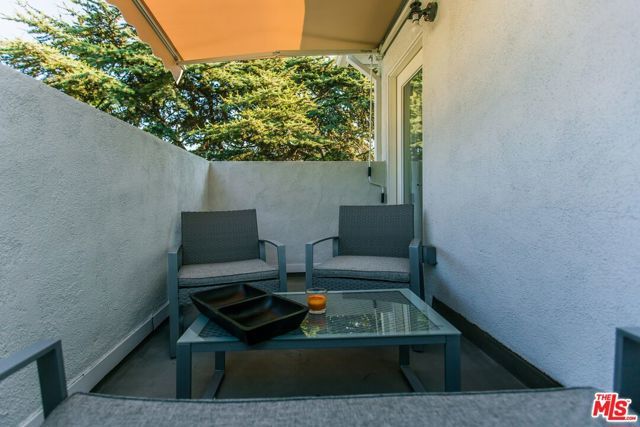 4409 IRVINE Avenue, North Hollywood (los Angeles), CA 91602