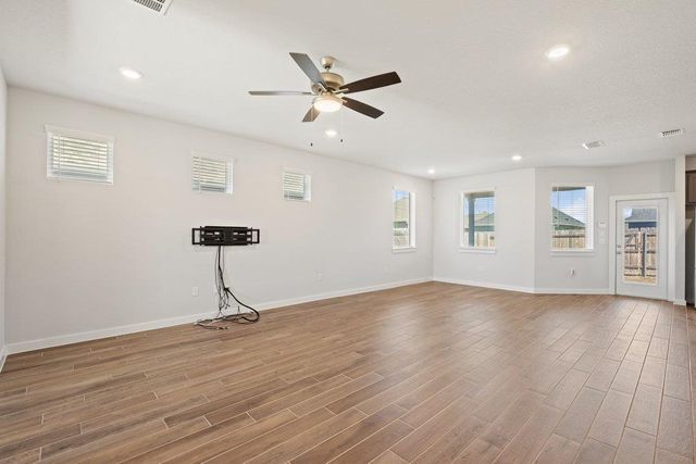 368 Banff DR, Kyle, TX 78640