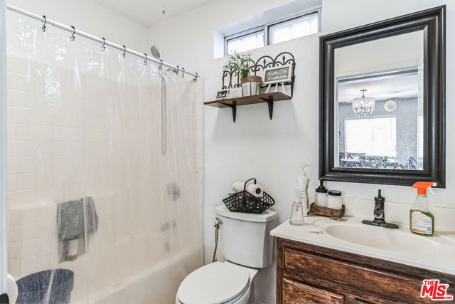 12221 Athens Way, Los Angeles, CA 90061