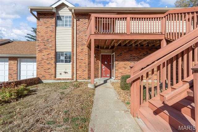 3703 Candlewyck Club Drive D, Florissant, MO 63034