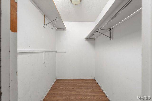 3703 Candlewyck Club Drive D, Florissant, MO 63034