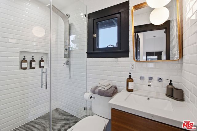 1548 W 48th Street, Los Angeles, CA 90062