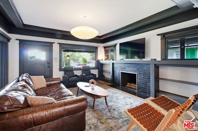 1548 W 48th Street, Los Angeles, CA 90062