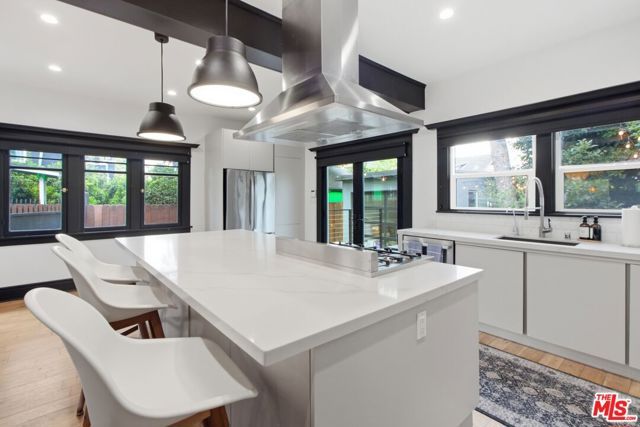 1548 W 48th Street, Los Angeles, CA 90062