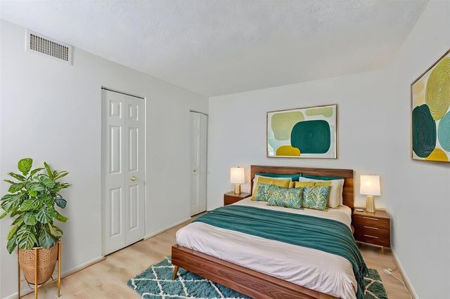 647 WOODLAWN DRIVE 647, Bradenton, FL 34210