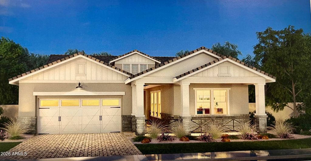 1124 E GLENEAGLE Drive, Chandler, AZ 85249