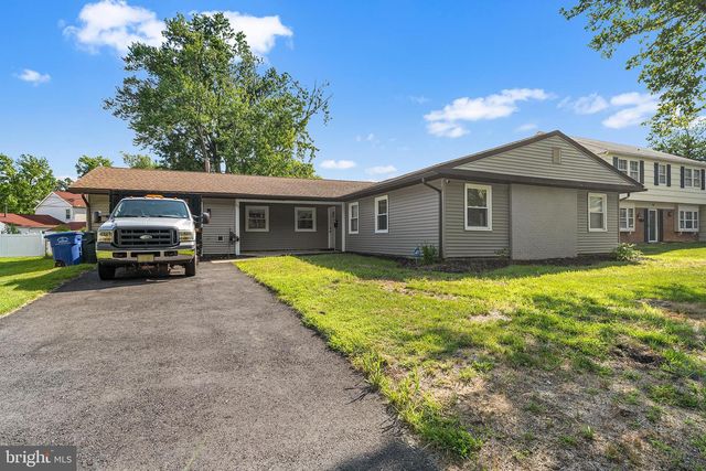 57 EASTBROOK LN, Willingboro, NJ 08046