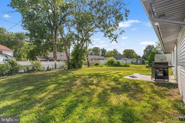 57 EASTBROOK LN, Willingboro, NJ 08046